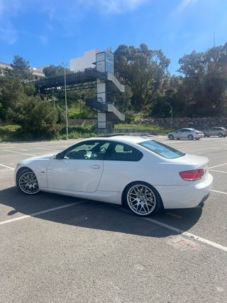 BMW 330D e92