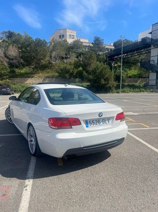 BMW 330D e92