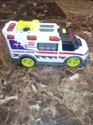 Ambulancia de Juguete Blanca