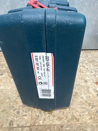 Lijadora Bosch GEX 125-1 AE Profesional