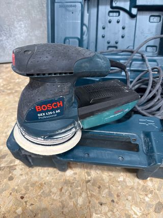 Lijadora Bosch GEX 125-1 AE Profesional