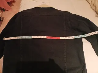 Cazadora Levi's borreguito negra Talla M