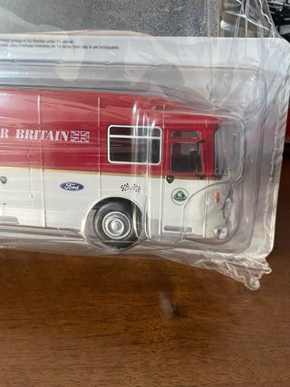 Camion Bus Team Lotus 1/43 Racing for Britain