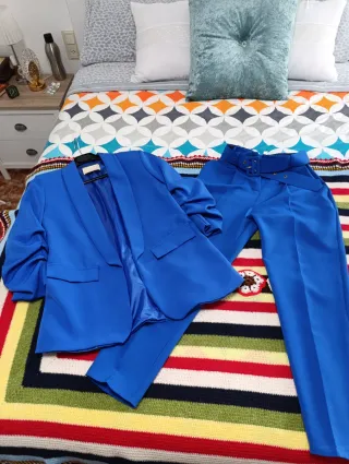Elegante traje de Blazer y pantalón azul mujer