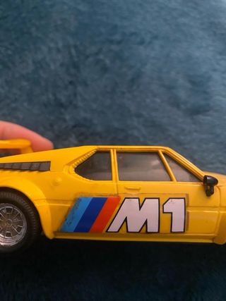 BMW M1 Amarillo Scalextric Exin