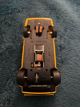 BMW M1 Amarillo Scalextric Exin