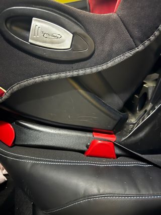 Silla de coche Axiss roja