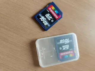 Cámara Nikon D3100 + 2 objetivos + bolsa