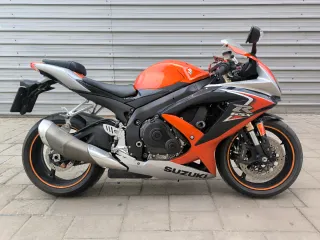 Suzuki GSXR 600 K8 2010 Naranja/Plata