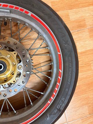 Juego Ruedas Supermotard