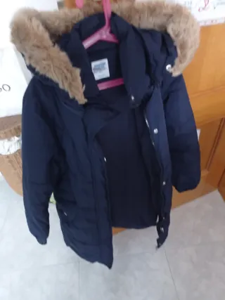 Cazadora niña talla 13. Saldo. Todas 10€