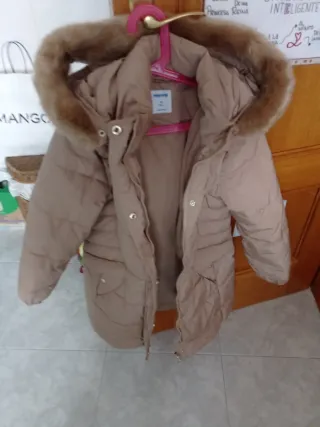 Cazadora niña talla 13. Saldo. Todas 10€