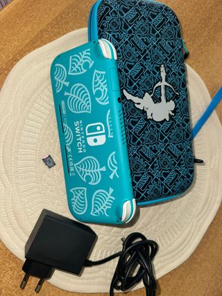 Nintendo Switch Lite Animal Crossing Turchese