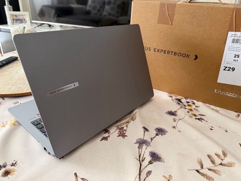 Portátil Asus ExpertBook P1 Ryzen 5 16GB/512GB SSD afbeelding 2
