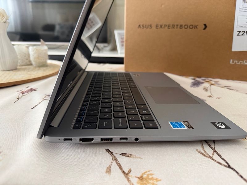 Portátil Asus ExpertBook P1 Ryzen 5 16GB/512GB SSD afbeelding 3