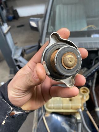 Vaso expansión Mercedes 190E