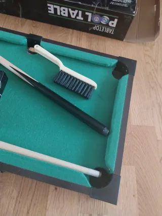 Mesa de billar de juguete