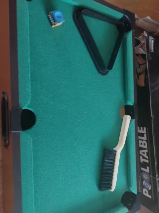 Mesa de billar de juguete