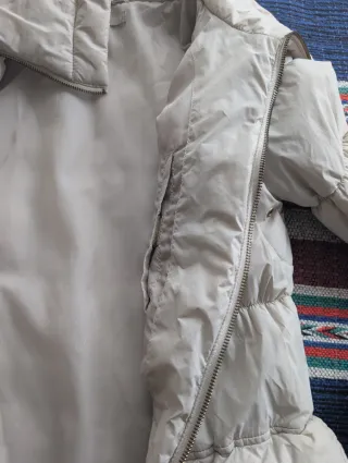 Chaqueta acolchada beige Talla S