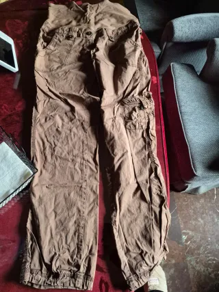 Pantalón premamá marrón