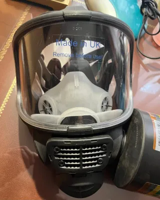 Mascarilla de protección facial