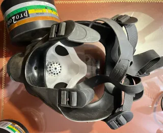 Mascarilla de protección facial