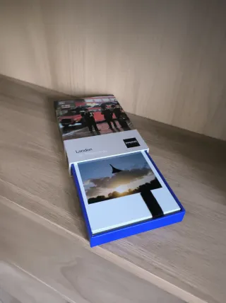 London 36 Postcards Magnum Photos