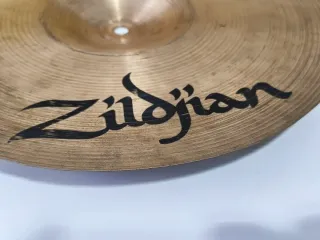 3 Platos Batería Zildjian, Pearl y Paiste