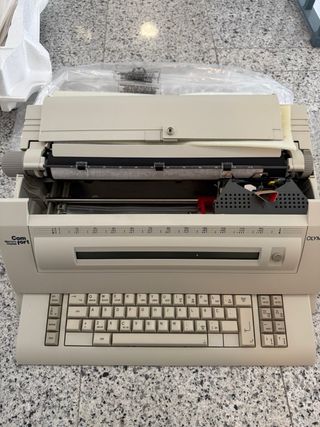 Máquina escribir Olympia Comfort MD y Traveller C