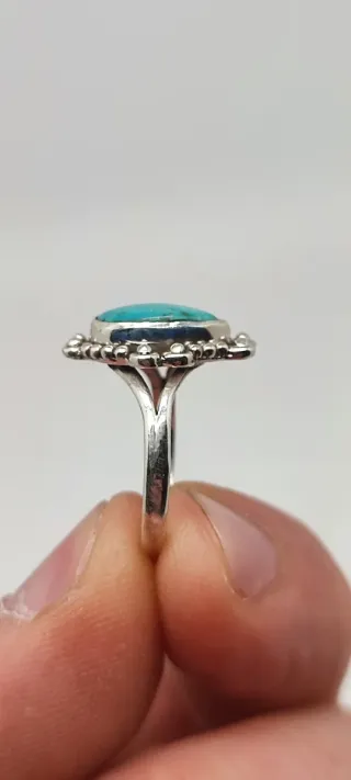 Anillo de Plata y Turquesa.