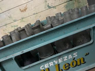 Scatola Birre El León Antigua Vintage