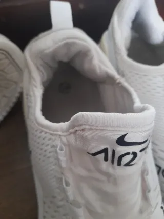 Lote Zapatillas Nike y Adidas Blancas