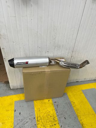 Escape Dominator MX2 Ténéré 700