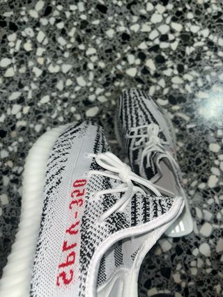 Adidas Yeezy Boost 350 V2 Zebra Talla 42