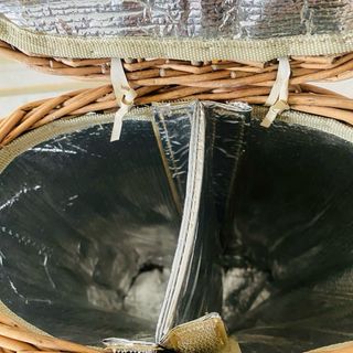 Cesta picnic  mimbre vintage con interior