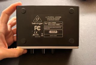 Behringer UMC22 interfaz de audio USB