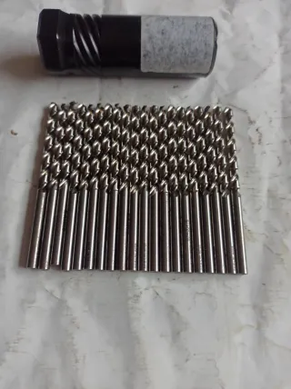 Lote de brocas para metal