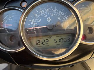 Piaggio Beverly 125 Scooter Gris/Negro