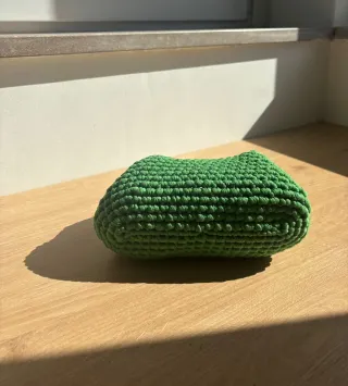 Borsa fatta a mano in lana verde