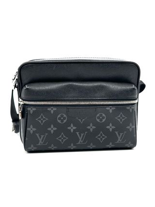 Louis Vuitton Discovery Messenger Bag