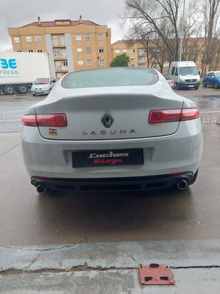 Renault Laguna 2012