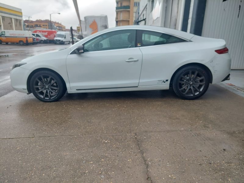 Renault Laguna Coupe 3.0dCi V6 GT 4Control 2012, foto 2
