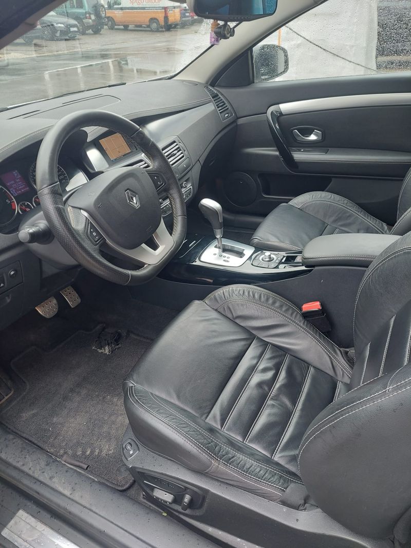 Renault Laguna Coupe 3.0dCi V6 GT 4Control 2012, foto 17