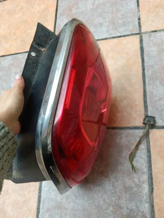 Piloto trasero Izq. Fiat 500X