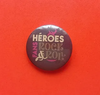 Chapa exposición Héroes del Silencio