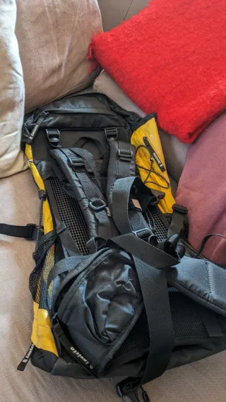 Zaino trekking Invicta 45L