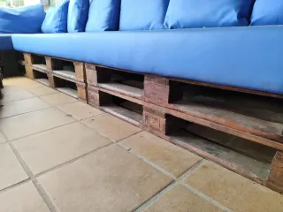 Sofá esquinero exterior palets ,azul