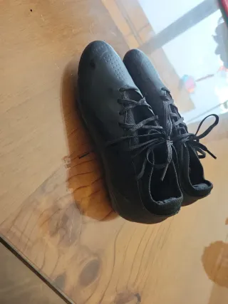 Scarpe da calcio nere