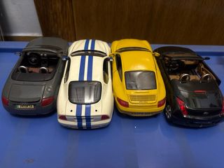 4 Coches de Juguete Antiguos