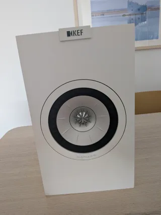 Altavoces KEF Q150 Blancos, nuevos en su caja